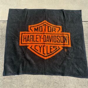Vintage Harley-Davidson Black and Orange  Logo. Fleece, throw. 49x60